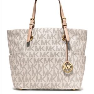 Michael Kors Jet Set